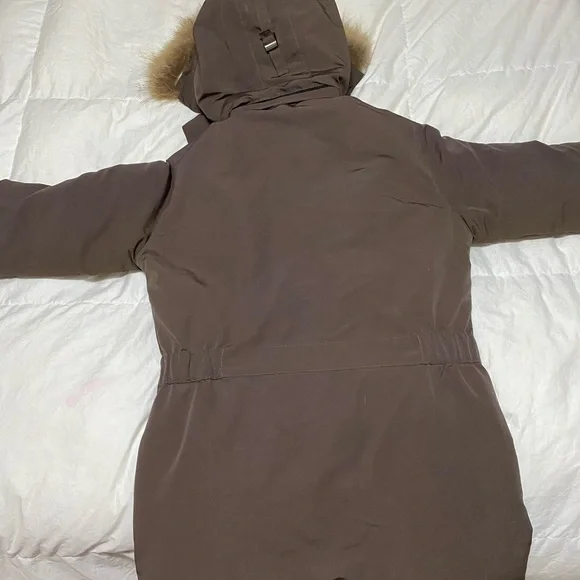 Canada Goose Jacket - Picture 3 of 5